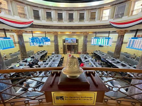 تراجع جماعي لمؤشرات البورصة فى ختام تعاملات اليوم