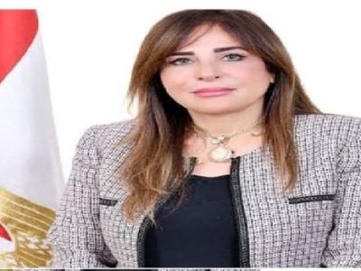 وزيرة الإسكان تتابع سير العمل بالحدائق المركزية “النهر الأخضر” والحي السكني الخامس بالعاصمة الجديدة