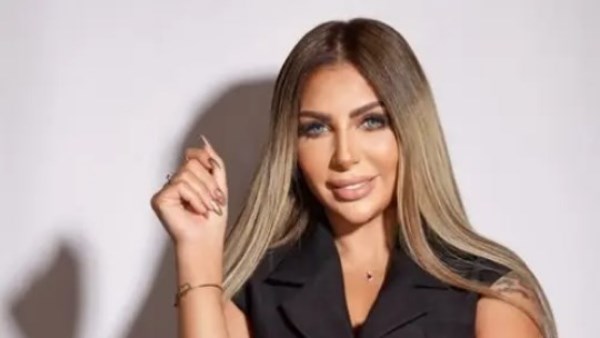 محاكمة سارة خليفة في اتهامها بتصوير شاب داخل غرفة نومها.. مارس المقبل