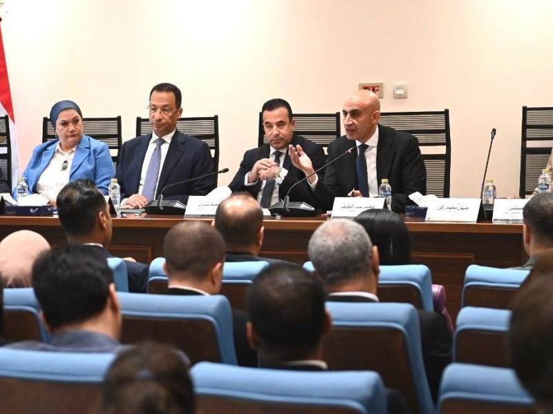 وزير الاتصالات: باقة جديدة مخصصة لاستخدامات الأطفال للتليفون المحمول خلال الأيام المقبلة