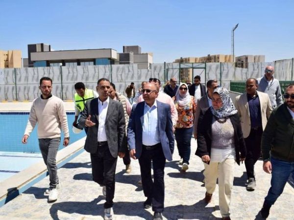 وزيرة الإسكان تتابع سير العمل والموقف التنفيذي بعددٍ من مشروعات الإسكان والمرافق والخدمات والتطوير بمدن أكتوبر