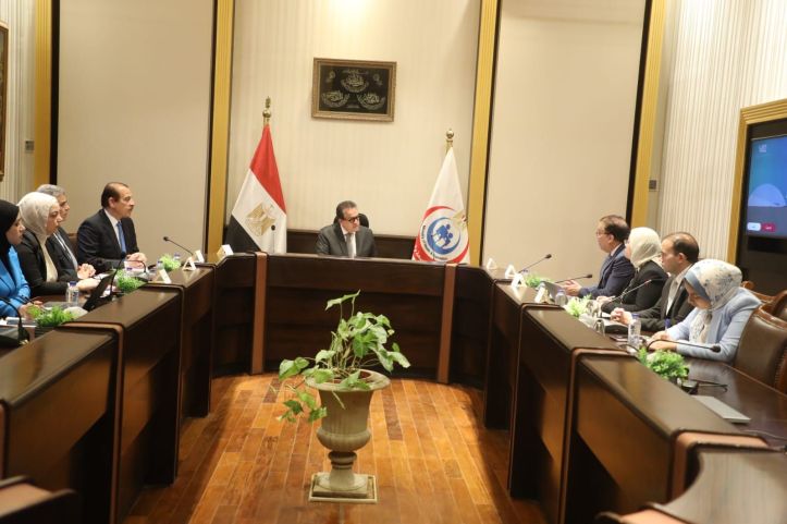 وزير الصحة يبحث مستجدات مدينة اللقاحات ويؤكد إطلاق أكاديمية VBC لتوطين الصناعات الحيوية