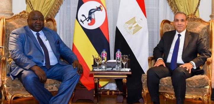 مشاورات مصرية أوغندية لتعزيز التنمية والتكامل الاقتصادي
