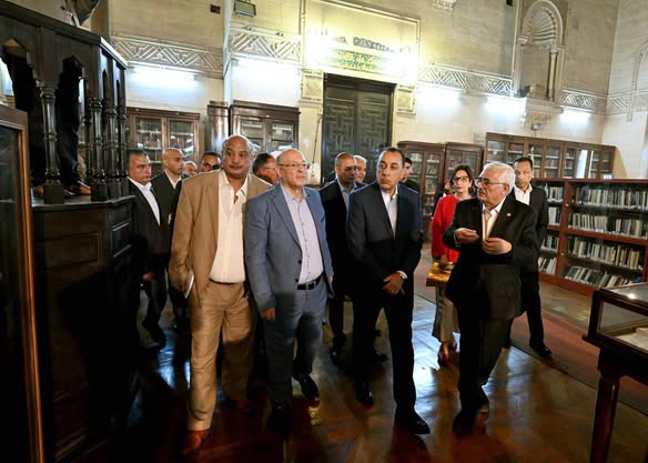 رئيس الوزراء يتفقد المبنى التاريخي للجمعية الجغرافية المصرية