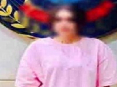 الأجهزة الأمنية تضبط صانعة محتوى لقيامها ببث فيديوهات خادشة