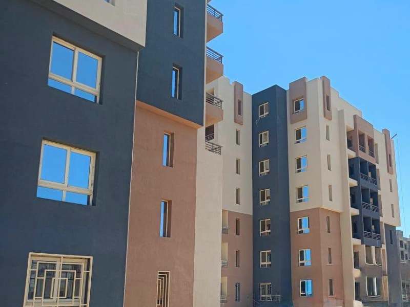وزيرة الإسكان تتابع موقف تنفيذ مشروعات التطوير والإسكان بمدينة دمياط الجديدة