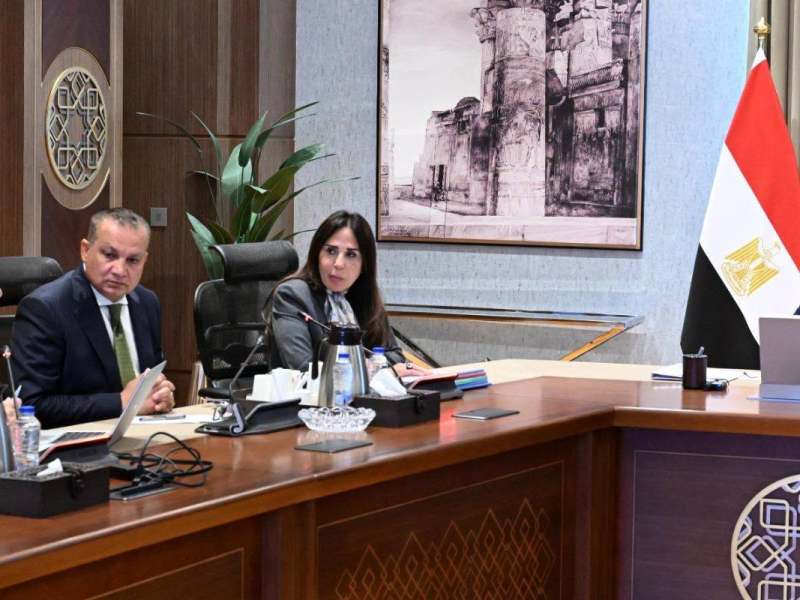 رئيس الوزراء يتابع موقف عدد من الموضوعات وملفات العمل الخاصة بالهيئة العامة للتنمية السياحية