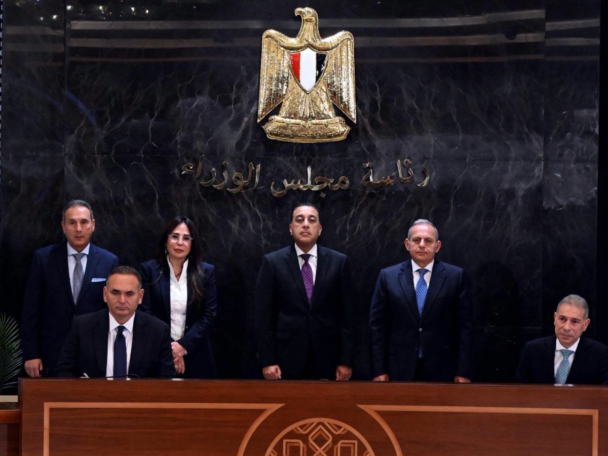 بنك مصر والبنك الأهلي  يوقعان عقد مع هايد بارك للتطوير العقاري لقطعة أرض جديدة  بمدينة السادس من أكتوبر